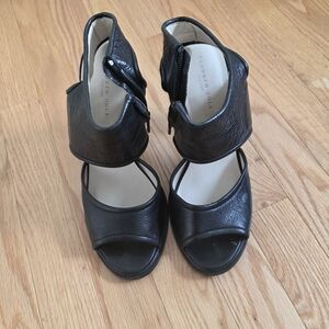 Kenneth Cole Black Heels